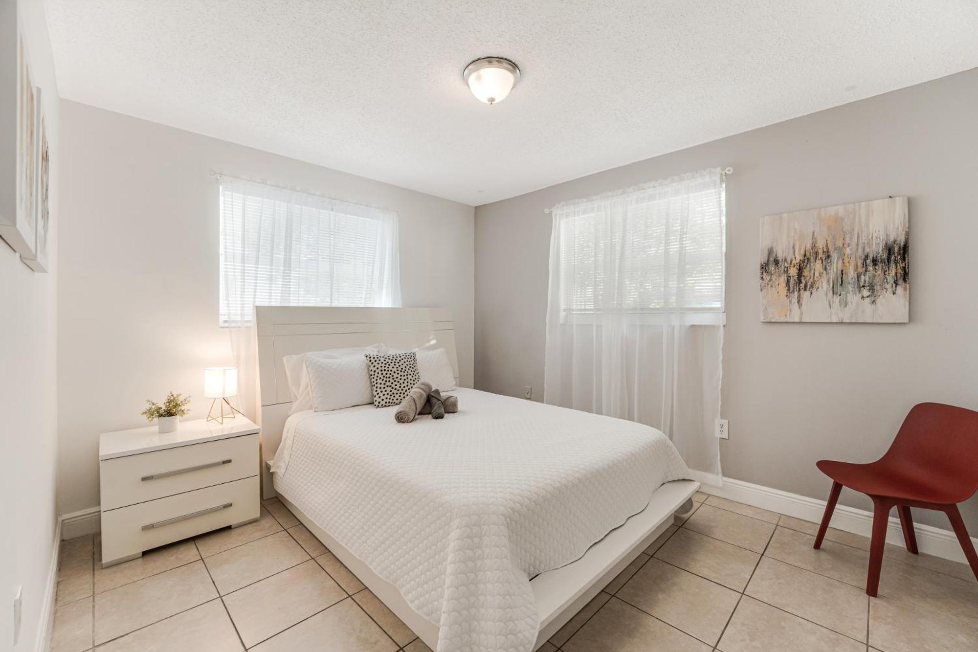 Apartment Comfortable 3 Bed Centrally Located In *
